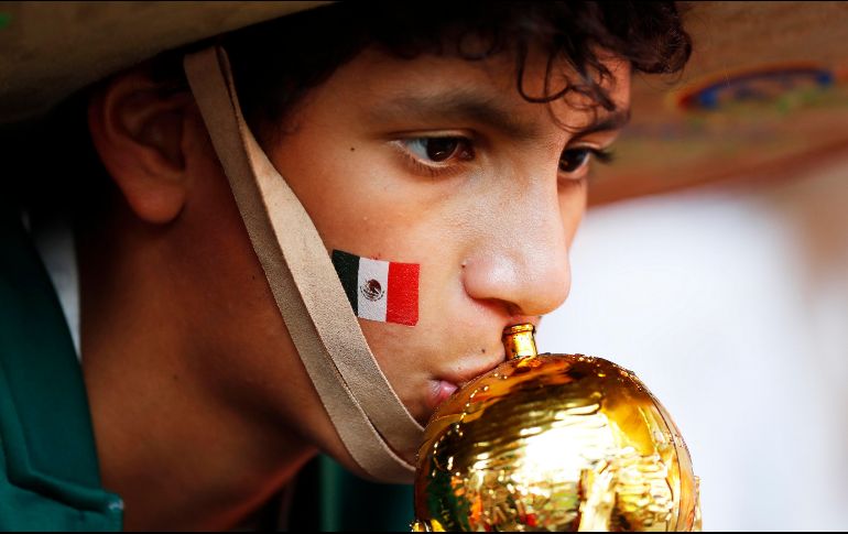 El dispositivo tiene el objetivo de generar movilidad y seguridad para los aficionados a la Selección Mexicana. EFE / A. Safadi