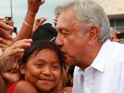 Andrés Manuel se pronuncia, además, por brindar a los chiapanecos crédito a la palabra, que pagarán en cuatro años, para que adquieran ganado. NTX / F. Estrada