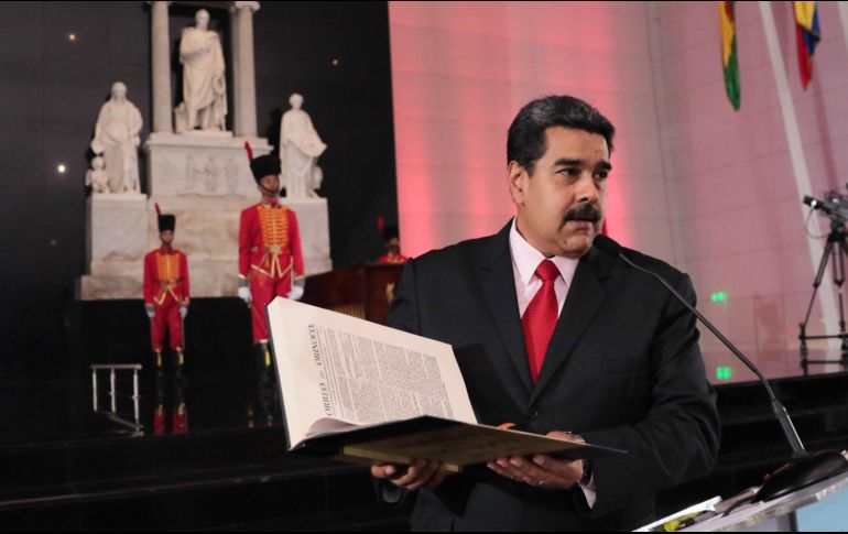 Los comentarios de Maduro se dieron durante la entrega del Premio Nacional de Periodismo venezolano. EFE / Prensa Miraflores
