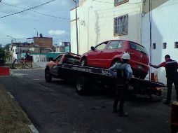 En el cruce de Liceo y Gonzalo Curiel cuando se presentó el hundimiento tras el paso de un vehículo. TWITTER/ @VecinosAlcaldeB