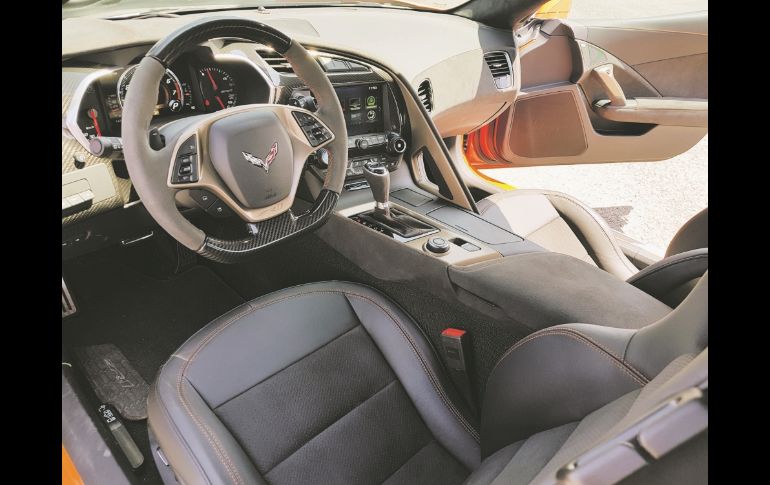 Cuando se habla de la historia de Chevrolet es imposible pasar por alto al Corvette, un vehículo que con el paso del tiempo ha evolucionado.