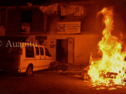 El Concejo Superior Indígena de Michoacán, decidió radicalizar su plan de acciones y desde el pasado 26 de junio cuando iniciaron sus movilizaciones. TWITTER / @ComunaKeri