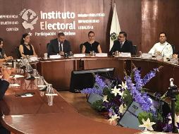 Cerca de las 08:00 horas, el consejo del Instituto Electoral y de Participación Ciudadana del Estado de Jalisco (IEPC) instaló sesión permanente para la jornada electoral de este domingo. TWITTER / @iepcjalisco