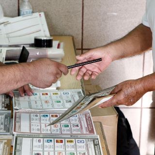 Inicia conteo de voto emitido en el extranjero