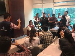 Lomelí afirmó que sus tres puntos de ventaja se ampliarán a seis o siete en el conteo final. FACEBOOK / @DrCarlosLomeli