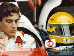 El casco fue usado por Senna durante las pruebas de F1 en el Circuito Paul Ricard del GP de Francia en 1994, el año de su accidente fatal. EL INFORMADOR / ARCHIVO