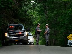  De acuerdo con el comunicado, se ofreció atención médica a los inmigrantes, pero ninguno de ellos aceptó. AP/ H. Ainsworth