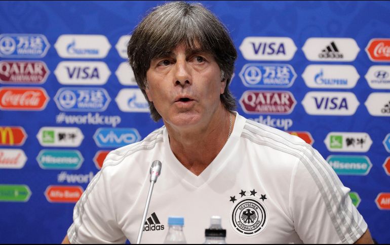 Tras la eliminación en Rusia, Löw dijo que necesitaba tiempo para tomar una decisión. EFE/ARCHIVO