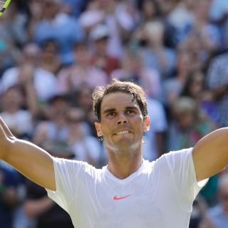 Rafael Nadal triunfa en su debut en Wimbledon