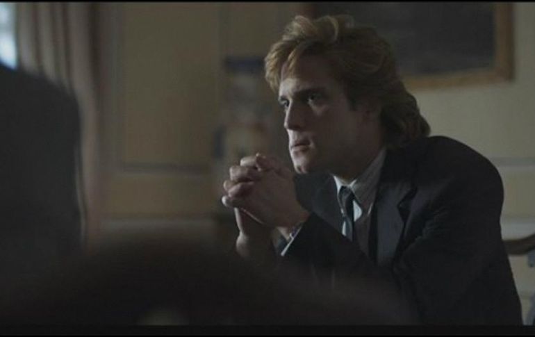 Como se dijo en la serie, fue cierto que cuando Luis Miguel empezó a trabajar con López estaba mal económicamente y estuvo expuesto a asuntos de drogas, alcohol y mujeres junto a su padre. INSTAGRAM / luismiguellaserie