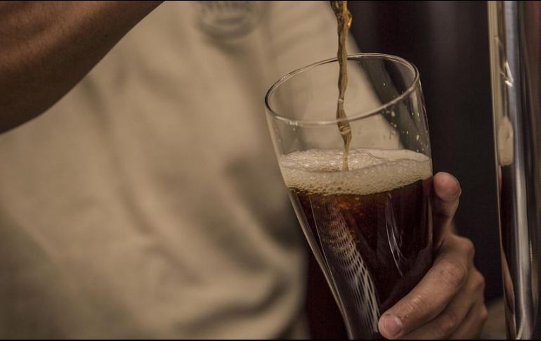 El costo promedio de un tarro de cerveza en el mundo es de 71.74 pesos. EL INFORMADOR / ARCHIVO
