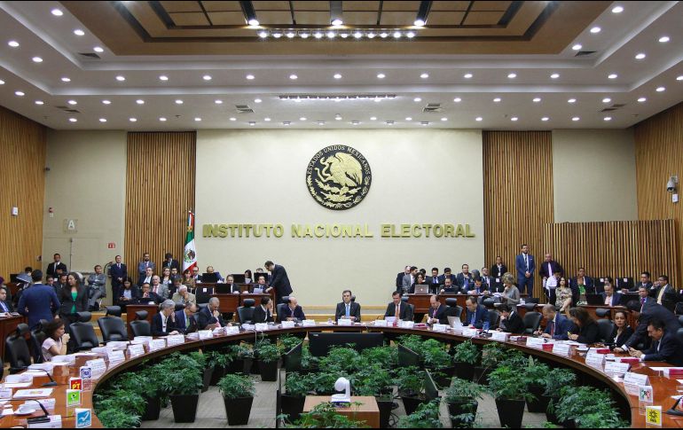 Las faltas son de gravedad especial, por lo que se avaló en Comisión, y se propondrá al Consejo sancionar con 250 por ciento del monto involucrado. NTX / F. Estrada