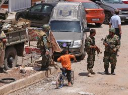 Desde hace más de quince horas los aviones del régimen y aliados han intensificado sus ataques contra Deraa. AFP/Y. Karwashan