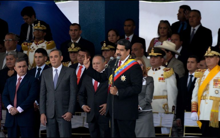 Este jueves, el presidente Nicolás Maduro encabezó un acto con militares por la conmemoración de los 207 años de la firma del Acta de Independencia. AFP / F. Parra