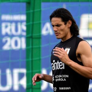 Cavani, baja por lesión para los cuartos ante Francia