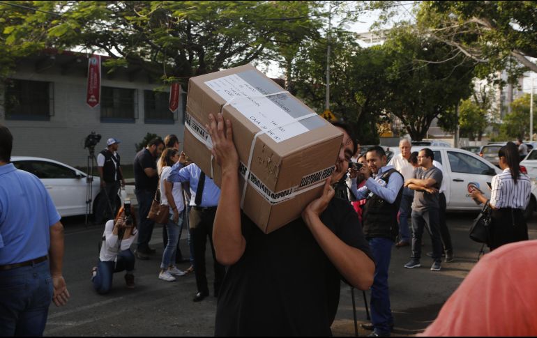 Los votos emitidos por los connacionales radicados en el extranjero fueron ordenados e integrados por cada una de las 32 entidades federativas del paí. EL INFORMADOR/ ARCHIVO