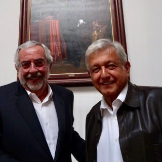 Se trabajará para garantizar educación a jóvenes, refrenda López Obrador