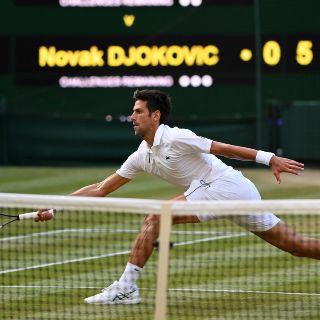 Novak Djokovic se impone a Kyle Edmund en Wimbledon