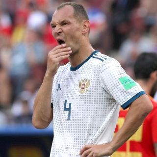El futbolista ruso Serguéi Ignashévich anuncia su retiro de las canchas