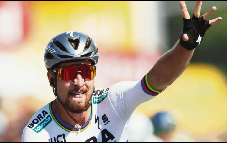 Líder. El eslovaco Peter Sagan celebra tras conquistar ayer la segunda etapa del Tour de Francia. EFE