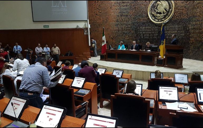 La sesión se reanudaría después de las 16 horas. TWITTER/ @LegislativoJal