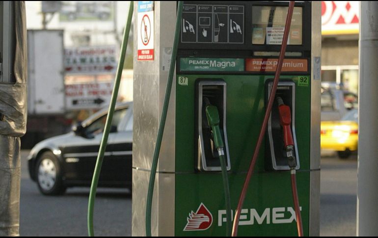 La SHCP afirmó que el estímulo al IEPS para la venta de combustibles en 2018 se incrementará a 107 mil 800 millones de pesos. EL INFORMADOR/Archivo