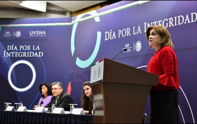 Arely Gómez, secretaria de la Función Pública, participó en la conmemoración del Día por la Integridad. TWITTER/ArelyGomezGlz