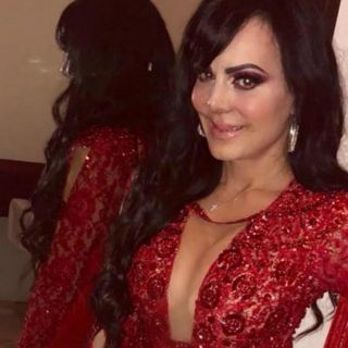 Maribel Guardia impacta con foto en bikini