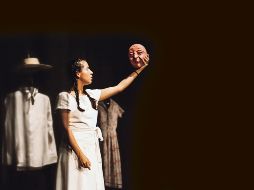 “Siuatl de huidas, guerrillas y fandangos”. Puesta en escena escrita por Anna Rossell, Abril Mondragón y Braulio Amadís. ESPECIAL