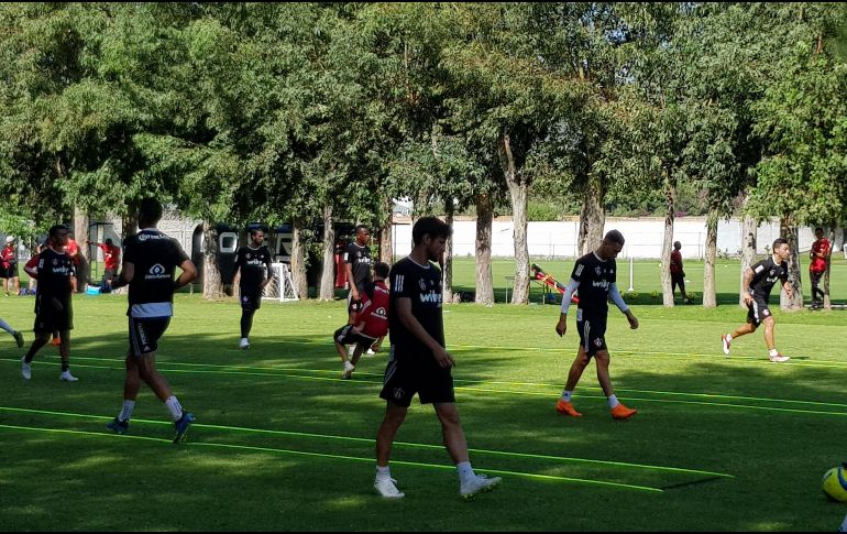 Alejandro Díaz (C) es uno de los jugadores que defenderá la camiseta de los Zorros a partir del Apertura 2018. EL INFORMADOR/ARCHIVO