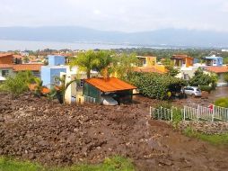 Las autoridades atienden el incidente esta mañana, ocasionado por las lluvias que se presentan en la región. ESPECIAL