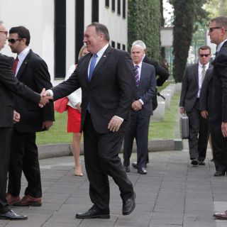 Finaliza reunión entre Peña Nieto y funcionarios de Estados Unidos