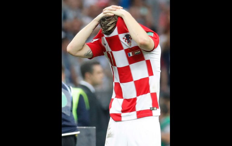 El croata Ivan Rakitic reacciona al terminar el partido.