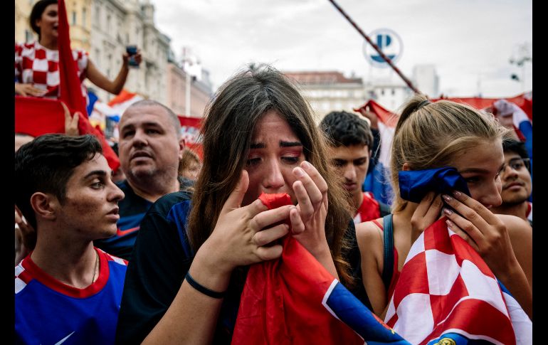 Fans reaccionan ante la derrota desde Zagreb, Croacia. AFP/D. Dilkoff