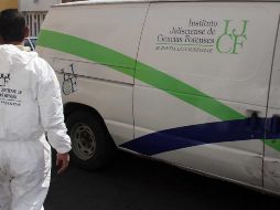 Los cuerpos fueron llevados a las instalaciones del Instituto Jalisciense de Ciencias Forenses, donde se les practicará la autopsia de ley. NTX / ARCHIVO