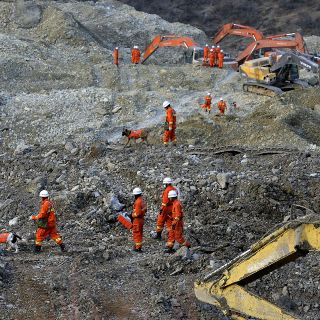 Derrumbe de mina en Birmania deja varios muertos y desaparecidos