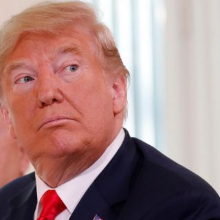 Trump dice que la OTAN es "fuerte y rica" gracias a sus presiones