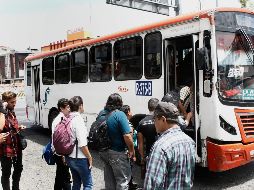 Presentarán al gobernador electo, Enrique Alfaro, un documento con 15 acciones para atender la problemática del transporte público en Jalisco. EL INFORMADOR / ARCHIVO