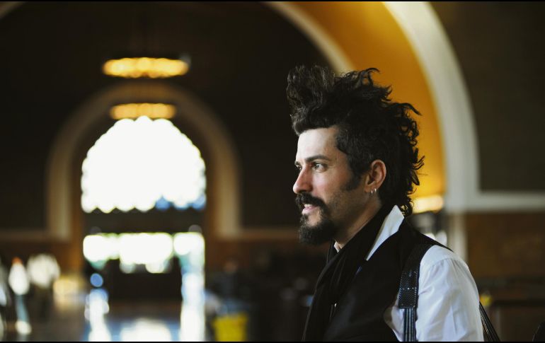 El artista, emocionado con traer su sonido a la urbe tapatía. CORTESÍA