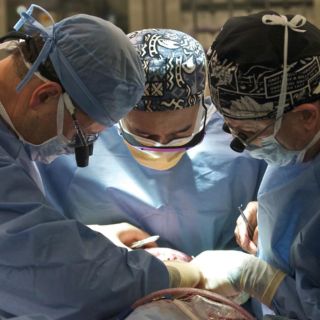 El IMSS realiza tercer trasplante renal en paciente con VIH