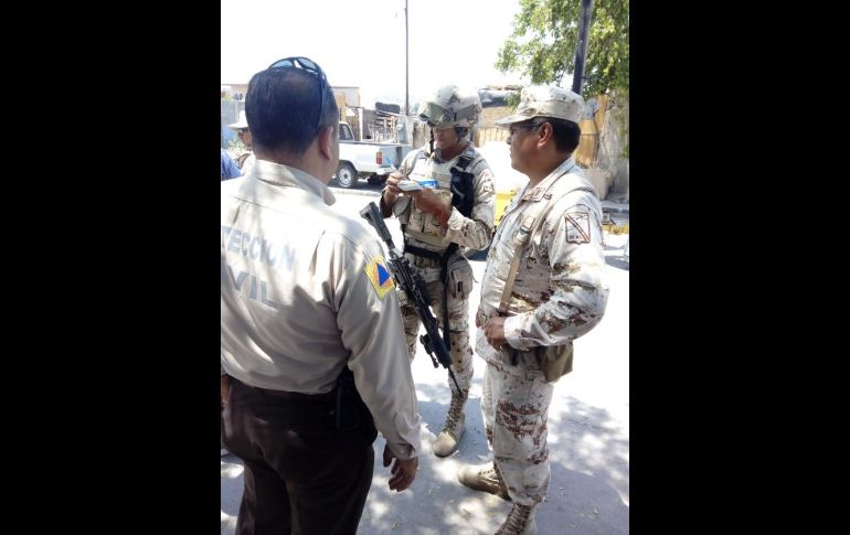 Este domingo arribó el Ejército al área de contingencia para revisar la zona de los derrumbes y analizar si es necesario activar el Plan DN-III-E. FACEBOOK@joseritoportugal