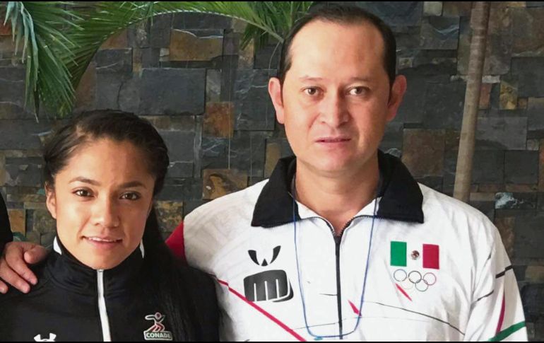 Llegó el momento. Alicia Hernández y su entrenador, Héctor Estrada, buscan trascender. ESPECIAL