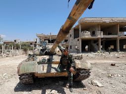 En total, las tropas han lanzado 350 misiles y 40 barriles explosivos. AP/H. Ammar