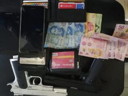 Los policías enteraron al Ministerio Público sobre este hecho, quien ordenó que los detenidos y los objetos recuperados le fueran puestos a su disposición. EL INFORMADOR/ Policía de Guadalajara