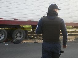Protección Civil informa que para liberar al sujeto que se encontraba en estado delicado, utilizaron el equipo de colchones neumáticos. ESPECIAL/ Protección Civil Jalisco