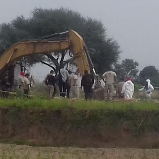 Hallan seis cadáveres más en narcofosa en El Salto