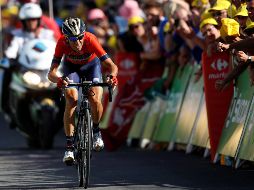 Pese a su lesión, el italiano Vincenzo Nibali logró terminar la etapa 12. EFE/K. Ludbrook