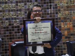 El artista Rivelino actualmente expone su escultura monumental “Tú” en el patio del Instituto Cultural Cabañas. EL INFORMADOR/Archivo