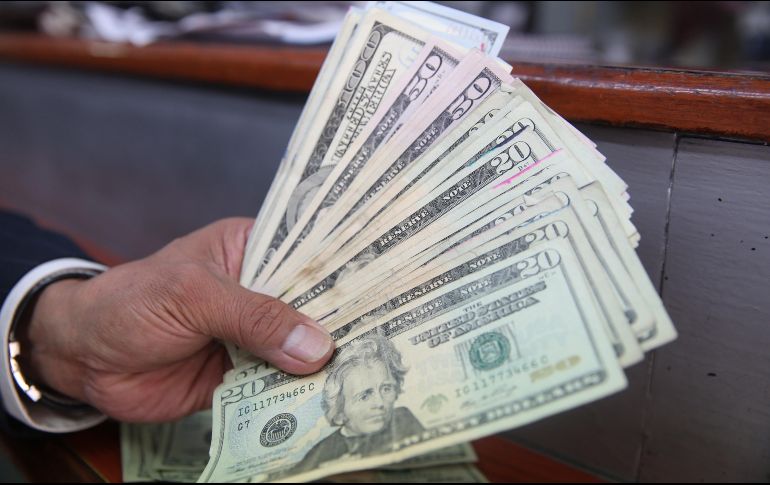 El Banco BASE estima que el tipo de cambio cotice entre 18.85 y 19.05 pesos por dólar durante este día. EL INFORMADOR / ARCHIVO