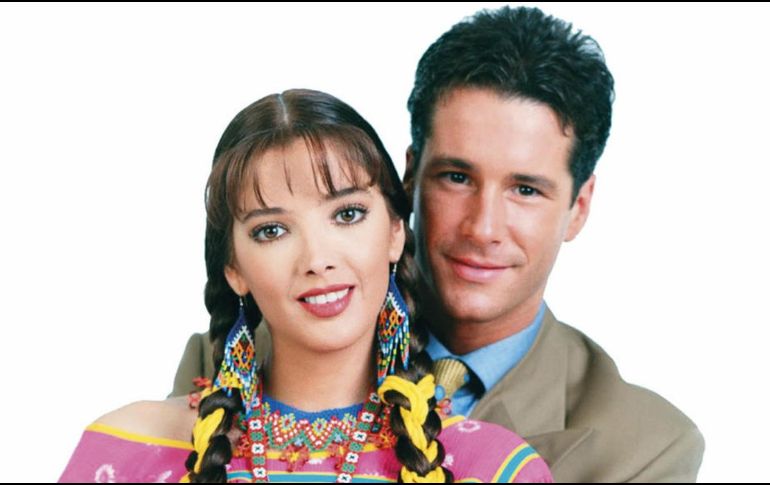 Fernando Carrillo y Adela Noriega protagonizaron la telenovela 